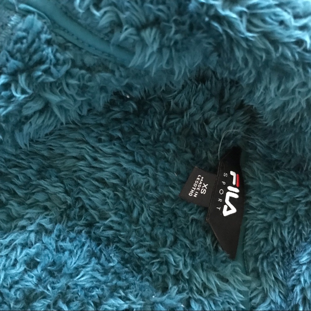 Fuzzy jacket - Picture 2 of 2